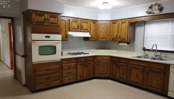 1104 Madison Street, Sandusky, 44870, 2 Bedrooms Bedrooms, ,1 BathroomBathrooms,Residential,For Sale,Madison,20263039