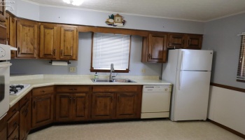 1104 Madison Street, Sandusky, 44870, 2 Bedrooms Bedrooms, ,1 BathroomBathrooms,Residential,For Sale,Madison,20263039