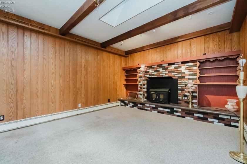 5818 Columbus Avenue, Sandusky, 44870, 4 Bedrooms Bedrooms, ,4 BathroomsBathrooms,Residential,For Sale,Columbus,20263070