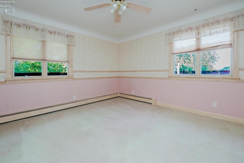 5818 Columbus Avenue, Sandusky, 44870, 4 Bedrooms Bedrooms, ,4 BathroomsBathrooms,Residential,For Sale,Columbus,20263070