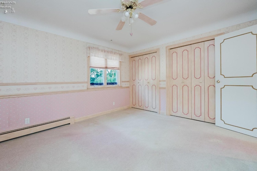 5818 Columbus Avenue, Sandusky, 44870, 4 Bedrooms Bedrooms, ,4 BathroomsBathrooms,Residential,For Sale,Columbus,20263070