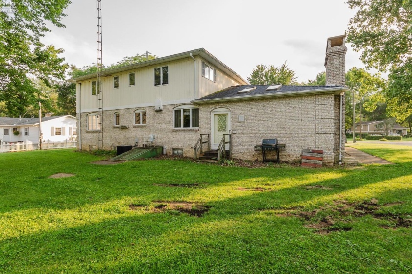 5818 Columbus Avenue, Sandusky, 44870, 4 Bedrooms Bedrooms, ,4 BathroomsBathrooms,Residential,For Sale,Columbus,20263070