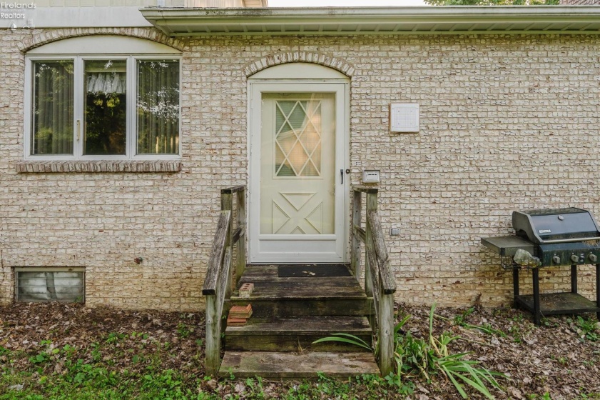 5818 Columbus Avenue, Sandusky, 44870, 4 Bedrooms Bedrooms, ,4 BathroomsBathrooms,Residential,For Sale,Columbus,20263070