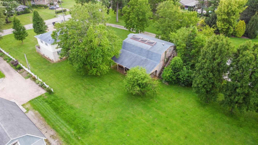 5818 Columbus Avenue, Sandusky, 44870, 4 Bedrooms Bedrooms, ,4 BathroomsBathrooms,Residential,For Sale,Columbus,20263070