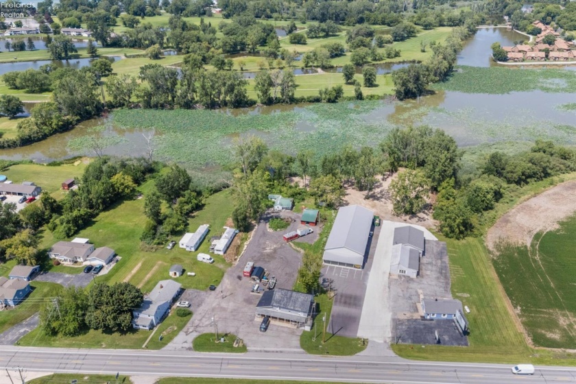 2669 Harbor Road, Port Clinton, 43452, ,Commercial,For Sale,Harbor,20263092