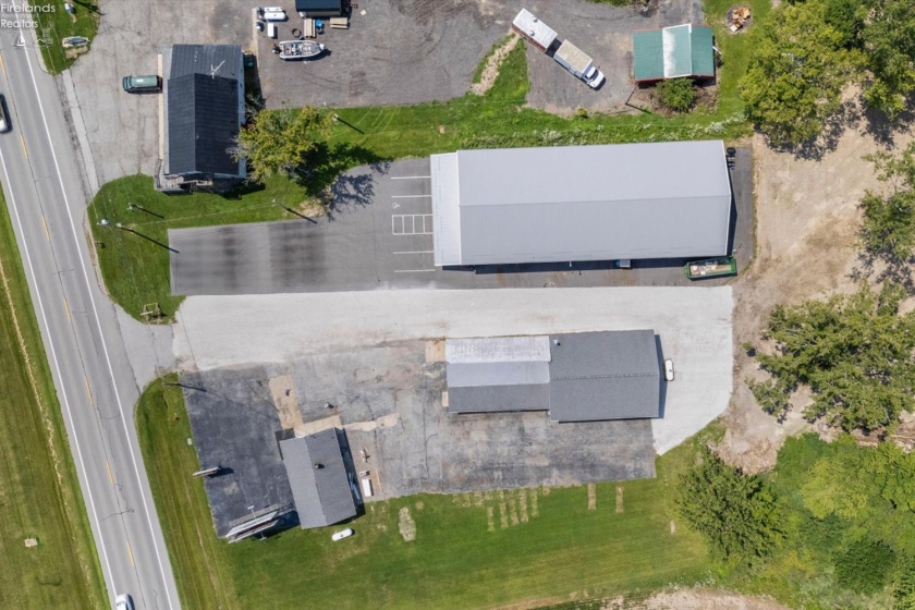 2669 Harbor Road, Port Clinton, 43452, ,Commercial,For Sale,Harbor,20263092