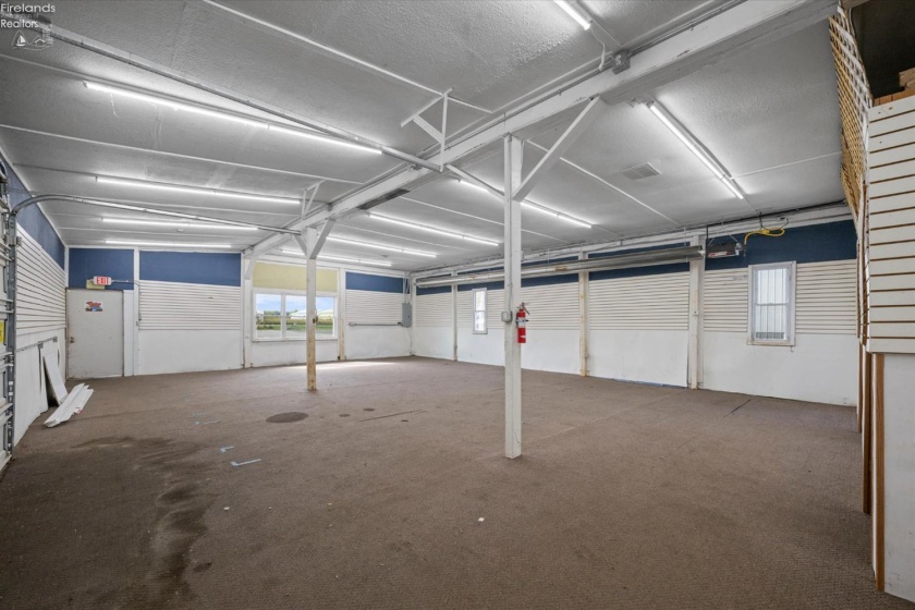 2669 Harbor Road, Port Clinton, 43452, ,Commercial,For Sale,Harbor,20263092