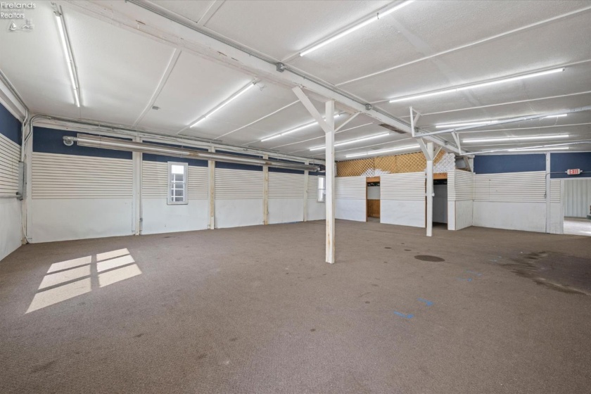 2669 Harbor Road, Port Clinton, 43452, ,Commercial,For Sale,Harbor,20263092