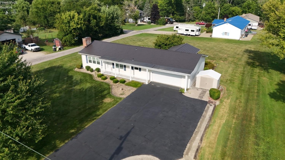 3172 Washburn Road, Willard, 44890, 3 Bedrooms Bedrooms, ,1 BathroomBathrooms,Residential,For Sale,Washburn,20263128