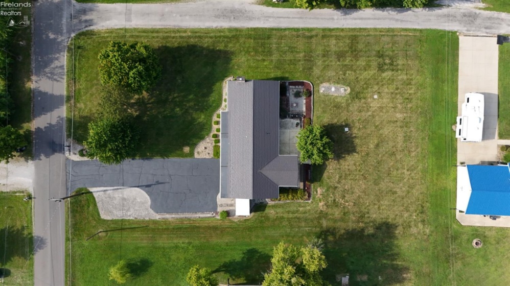 3172 Washburn Road, Willard, 44890, 3 Bedrooms Bedrooms, ,1 BathroomBathrooms,Residential,For Sale,Washburn,20263128