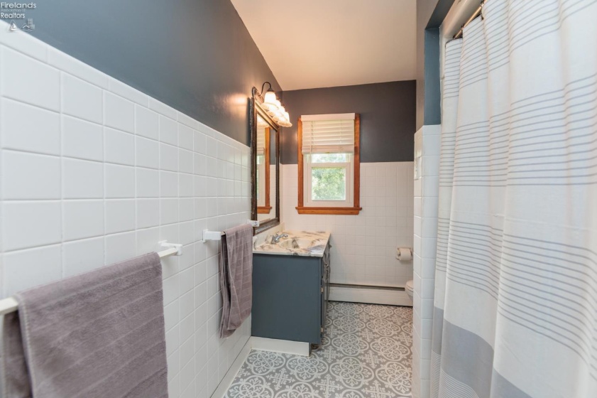 247 South Norwalk Road, Norwalk, 44857, 3 Bedrooms Bedrooms, ,2 BathroomsBathrooms,Residential,For Sale,South Norwalk,20263137
