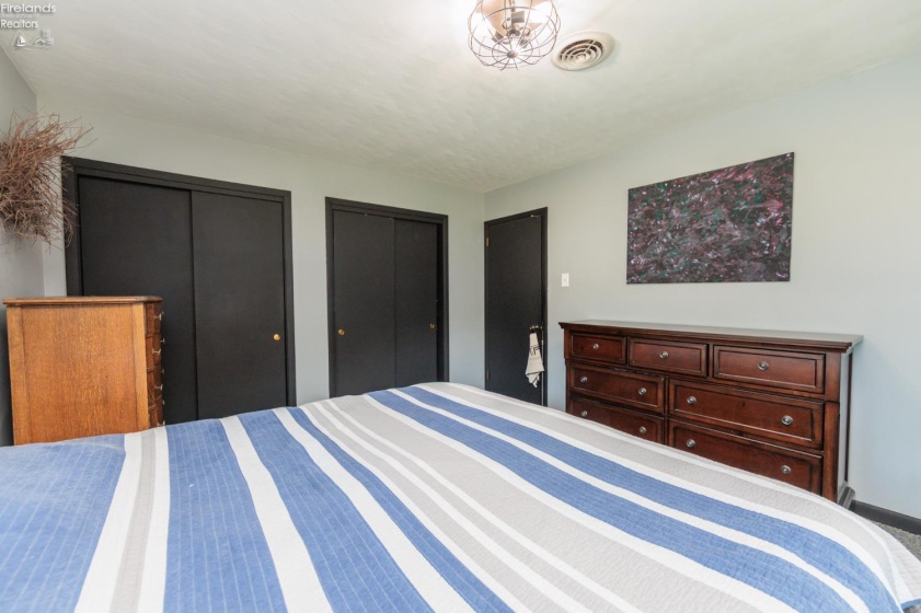 247 South Norwalk Road, Norwalk, 44857, 3 Bedrooms Bedrooms, ,2 BathroomsBathrooms,Residential,For Sale,South Norwalk,20263137