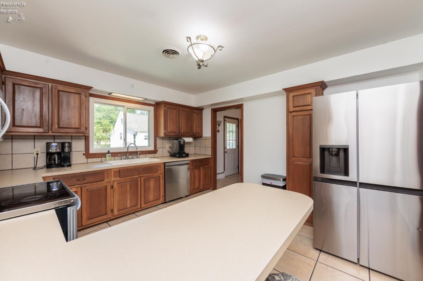 247 South Norwalk Road, Norwalk, 44857, 3 Bedrooms Bedrooms, ,2 BathroomsBathrooms,Residential,For Sale,South Norwalk,20263137