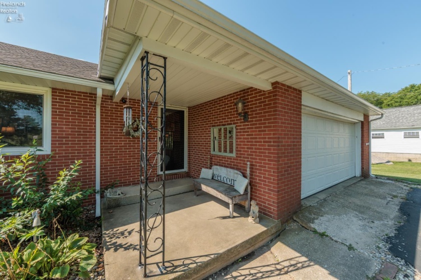 247 South Norwalk Road, Norwalk, 44857, 3 Bedrooms Bedrooms, ,2 BathroomsBathrooms,Residential,For Sale,South Norwalk,20263137