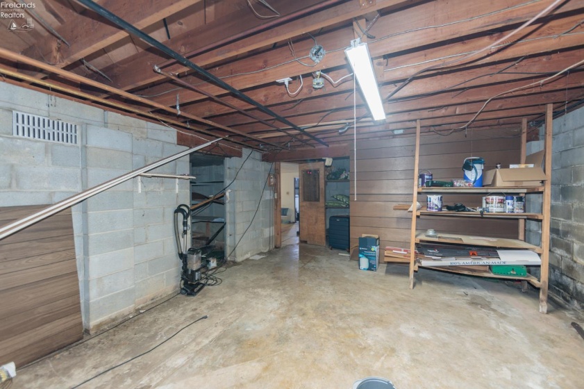 247 South Norwalk Road, Norwalk, 44857, 3 Bedrooms Bedrooms, ,2 BathroomsBathrooms,Residential,For Sale,South Norwalk,20263137