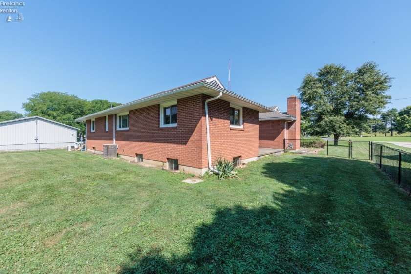 247 South Norwalk Road, Norwalk, 44857, 3 Bedrooms Bedrooms, ,2 BathroomsBathrooms,Residential,For Sale,South Norwalk,20263137