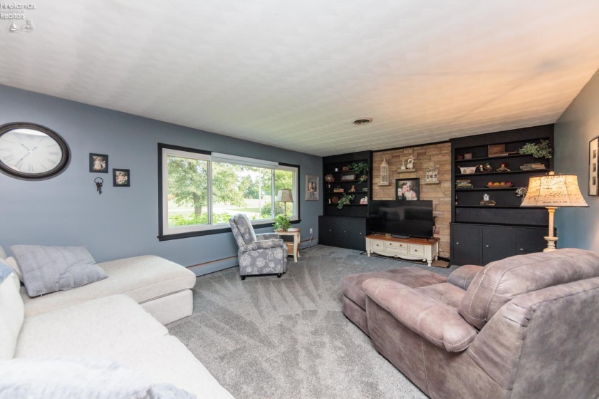 247 South Norwalk Road, Norwalk, 44857, 3 Bedrooms Bedrooms, ,2 BathroomsBathrooms,Residential,For Sale,South Norwalk,20263137