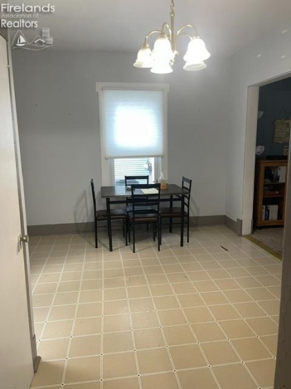 164 Benner Street, Tiffin, 44883, 6 Bedrooms Bedrooms, ,3 BathroomsBathrooms,Residential,For Sale,Benner,20263123