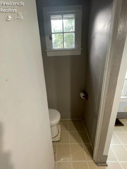 164 Benner Street, Tiffin, 44883, 6 Bedrooms Bedrooms, ,3 BathroomsBathrooms,Residential,For Sale,Benner,20263123