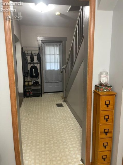 164 Benner Street, Tiffin, 44883, 6 Bedrooms Bedrooms, ,3 BathroomsBathrooms,Residential,For Sale,Benner,20263123