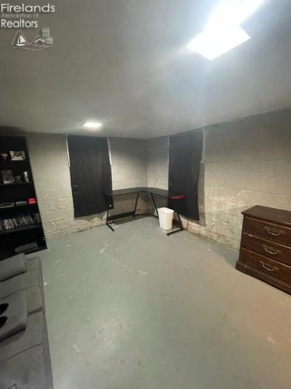 164 Benner Street, Tiffin, 44883, 6 Bedrooms Bedrooms, ,3 BathroomsBathrooms,Residential,For Sale,Benner,20263123