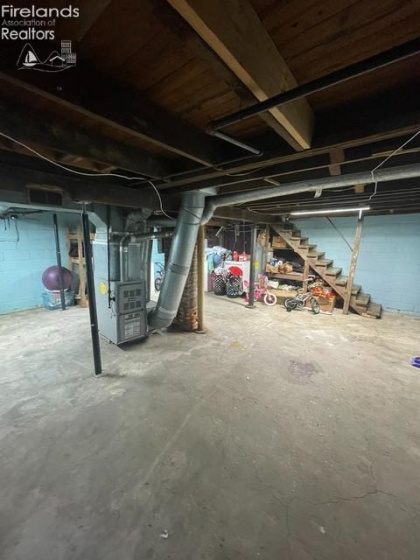 164 Benner Street, Tiffin, 44883, 6 Bedrooms Bedrooms, ,3 BathroomsBathrooms,Residential,For Sale,Benner,20263123