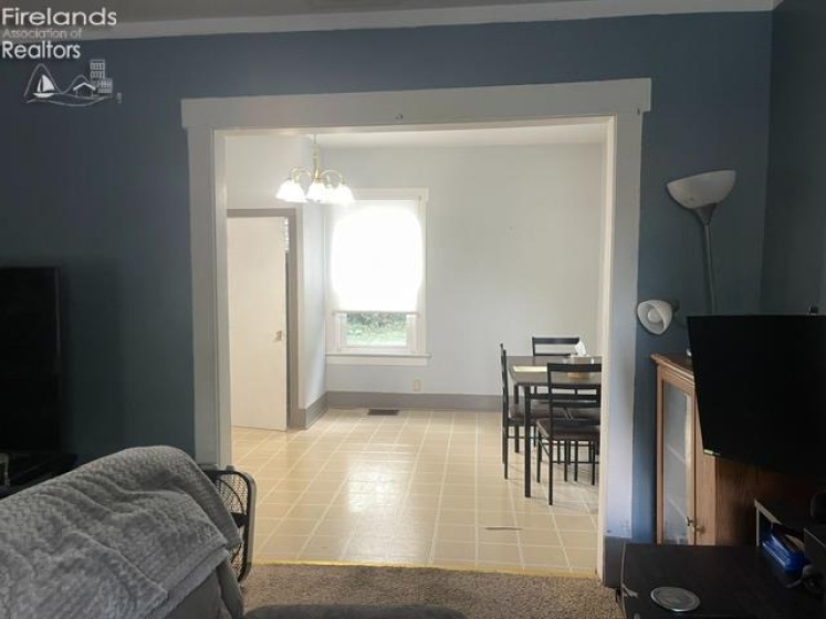 164 Benner Street, Tiffin, 44883, 6 Bedrooms Bedrooms, ,3 BathroomsBathrooms,Residential,For Sale,Benner,20263123