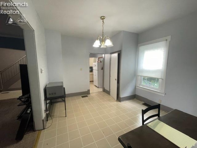 164 Benner Street, Tiffin, 44883, 6 Bedrooms Bedrooms, ,3 BathroomsBathrooms,Residential,For Sale,Benner,20263123