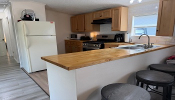 27 Rathbun Drive, Marblehead, 43440, 3 Bedrooms Bedrooms, ,2 BathroomsBathrooms,Residential,For Sale,Rathbun,20263130 27 Rathbun Drive, Marblehead, 43440, 3 Bedrooms Bedrooms, ,2 BathroomsBathrooms,Residential,For Sale,Rathbun,20263130