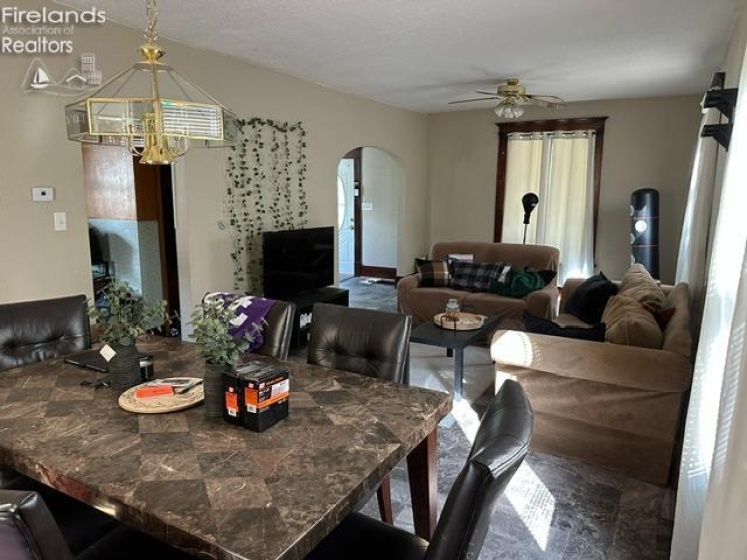 227 Franklin Street, Tiffin, 44883, 3 Bedrooms Bedrooms, ,1 BathroomBathrooms,Residential,For Sale,Franklin,20263143