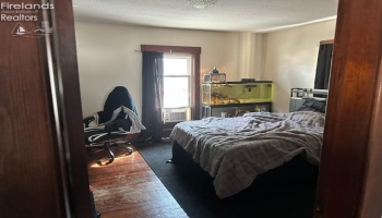 227 Franklin Street, Tiffin, 44883, 3 Bedrooms Bedrooms, ,1 BathroomBathrooms,Residential,For Sale,Franklin,20263143 227 Franklin Street, Tiffin, 44883, 3 Bedrooms Bedrooms, ,1 BathroomBathrooms,Residential,For Sale,Franklin,20263143