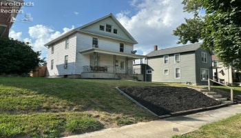 227 Franklin Street, Tiffin, 44883, 3 Bedrooms Bedrooms, ,1 BathroomBathrooms,Residential,For Sale,Franklin,20263143 227 Franklin Street, Tiffin, 44883, 3 Bedrooms Bedrooms, ,1 BathroomBathrooms,Residential,For Sale,Franklin,20263143