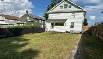227 Franklin Street, Tiffin, 44883, 3 Bedrooms Bedrooms, ,1 BathroomBathrooms,Residential,For Sale,Franklin,20263143 227 Franklin Street, Tiffin, 44883, 3 Bedrooms Bedrooms, ,1 BathroomBathrooms,Residential,For Sale,Franklin,20263143