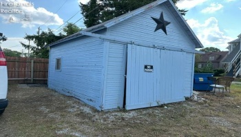 227 Franklin Street, Tiffin, 44883, 3 Bedrooms Bedrooms, ,1 BathroomBathrooms,Residential,For Sale,Franklin,20263143 227 Franklin Street, Tiffin, 44883, 3 Bedrooms Bedrooms, ,1 BathroomBathrooms,Residential,For Sale,Franklin,20263143