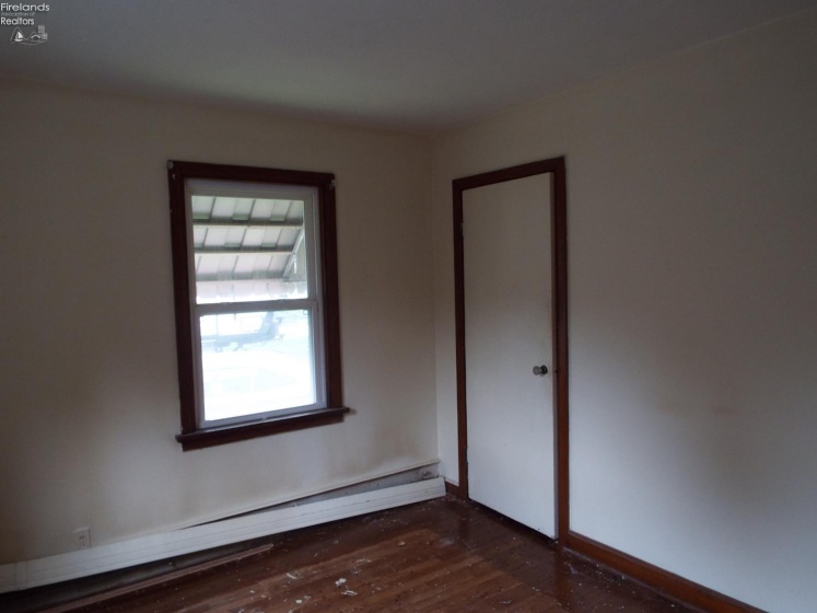 103 Fairfield Avenue, Bellevue, 44811, 2 Bedrooms Bedrooms, ,1 BathroomBathrooms,Residential,For Sale,Fairfield,20263131