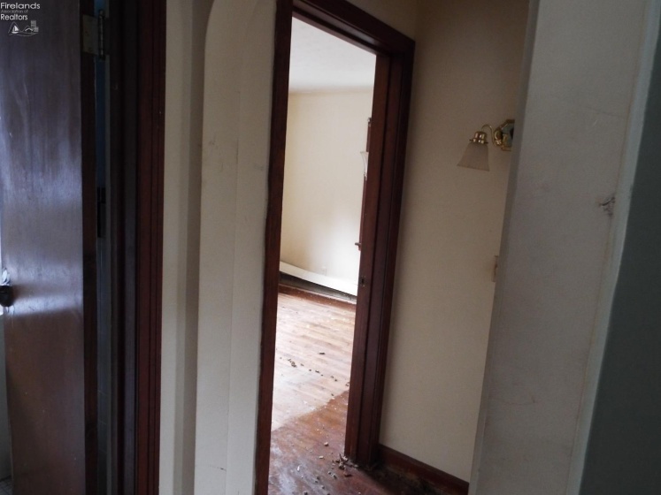 103 Fairfield Avenue, Bellevue, 44811, 2 Bedrooms Bedrooms, ,1 BathroomBathrooms,Residential,For Sale,Fairfield,20263131