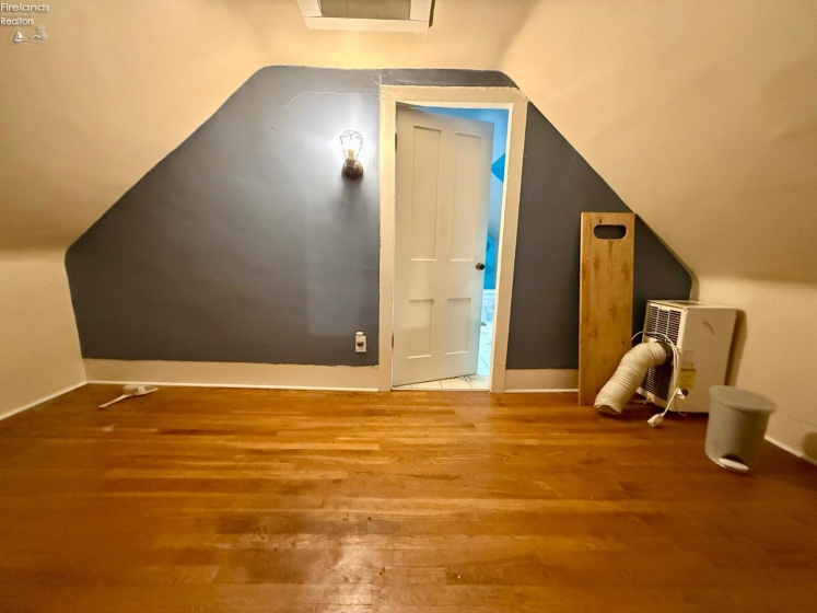 23 Norwood Avenue, Norwalk, 44857, 4 Bedrooms Bedrooms, ,3 BathroomsBathrooms,Residential,For Sale,Norwood,20263155
