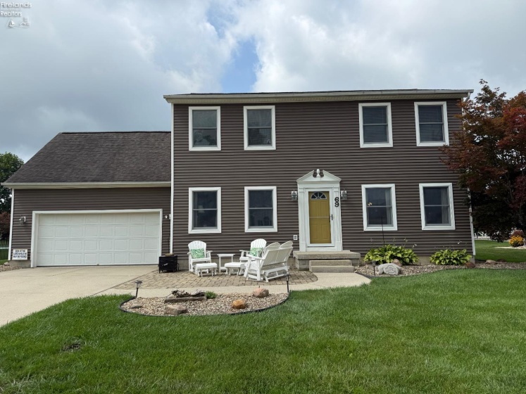 69 Chapel Drive, Norwalk, 44857, 4 Bedrooms Bedrooms, ,3 BathroomsBathrooms,Residential,For Sale,Chapel,20263126