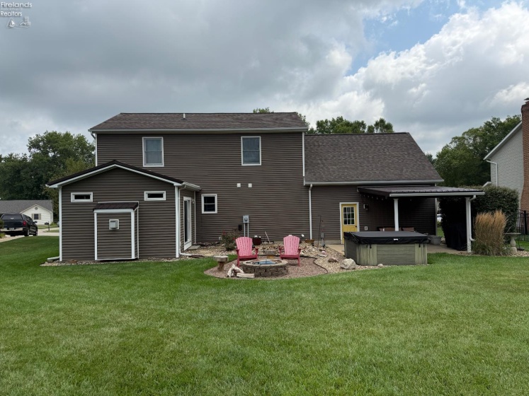 69 Chapel Drive, Norwalk, 44857, 4 Bedrooms Bedrooms, ,3 BathroomsBathrooms,Residential,For Sale,Chapel,20263126