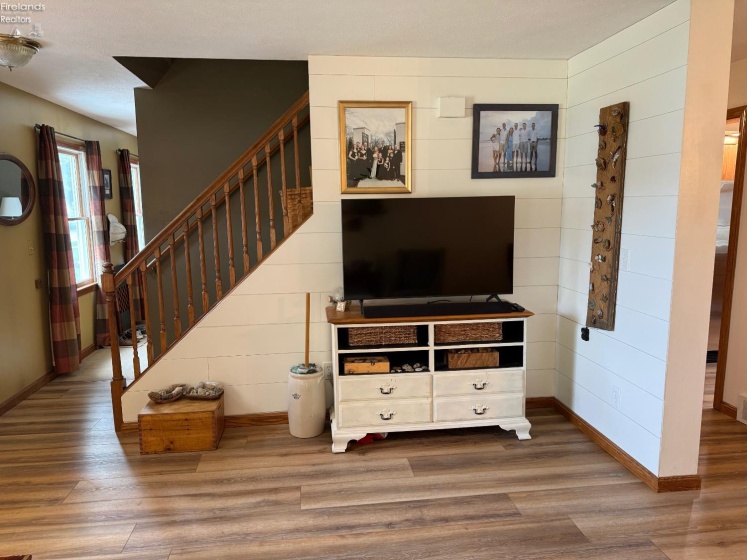 69 Chapel Drive, Norwalk, 44857, 4 Bedrooms Bedrooms, ,3 BathroomsBathrooms,Residential,For Sale,Chapel,20263126