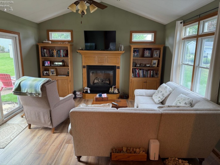 69 Chapel Drive, Norwalk, 44857, 4 Bedrooms Bedrooms, ,3 BathroomsBathrooms,Residential,For Sale,Chapel,20263126
