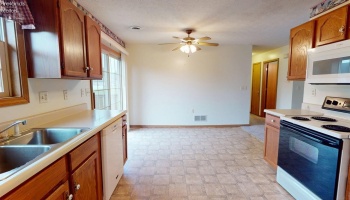 12 Ridgewood, Willard, 44890, 2 Bedrooms Bedrooms, ,2 BathroomsBathrooms,Residential,For Sale,Ridgewood,20263140 12 Ridgewood, Willard, 44890, 2 Bedrooms Bedrooms, ,2 BathroomsBathrooms,Residential,For Sale,Ridgewood,20263140