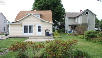 131 Ashford Avenue, Bellevue, 44811, 4 Bedroom Bedrooms, ,2 BathroomBathrooms,Residential,For Sale,Ashford,20263065