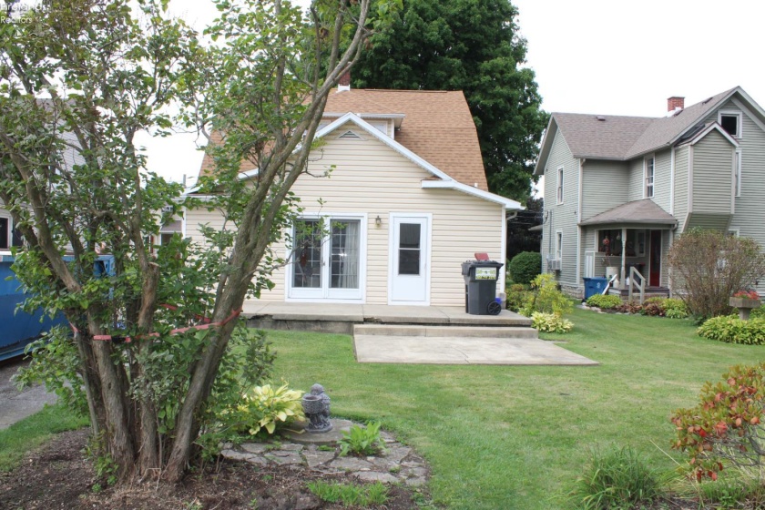 131 Ashford Avenue, Bellevue, 44811, 4 Bedroom Bedrooms, ,2 BathroomBathrooms,Residential,For Sale,Ashford,20263065