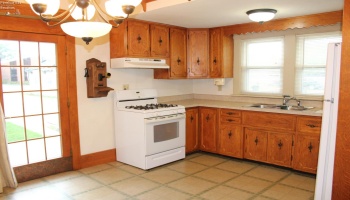 131 Ashford Avenue, Bellevue, 44811, 4 Bedroom Bedrooms, ,2 BathroomBathrooms,Residential,For Sale,Ashford,20263065