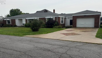 30 Warren Street, Tiffin, 44883, 2 Bedrooms Bedrooms, ,2 BathroomsBathrooms,Residential,For Sale,Warren,20263156 30 Warren Street, Tiffin, 44883, 2 Bedrooms Bedrooms, ,2 BathroomsBathrooms,Residential,For Sale,Warren,20263156
