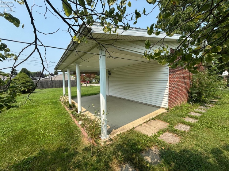 30 Warren Street, Tiffin, 44883, 2 Bedrooms Bedrooms, ,2 BathroomsBathrooms,Residential,For Sale,Warren,20263156
