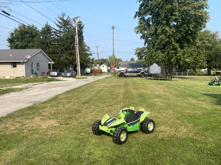 25 Maple Street, Tiffin, 44883, 4 Bedrooms Bedrooms, ,2 BathroomsBathrooms,Residential,For Sale,Maple,20263163