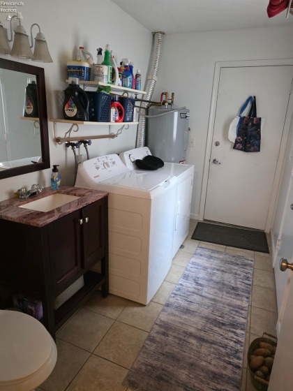 1361 Cleveland Road, Huron, 44839, 2 Bedrooms Bedrooms, ,2 BathroomsBathrooms,Residential,For Sale,Cleveland,20263168