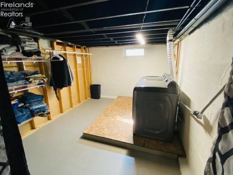 4157 Fox Avenue, Clyde, 43410, 3 Bedrooms Bedrooms, ,1 BathroomBathrooms,Residential,For Sale,Fox,20263165